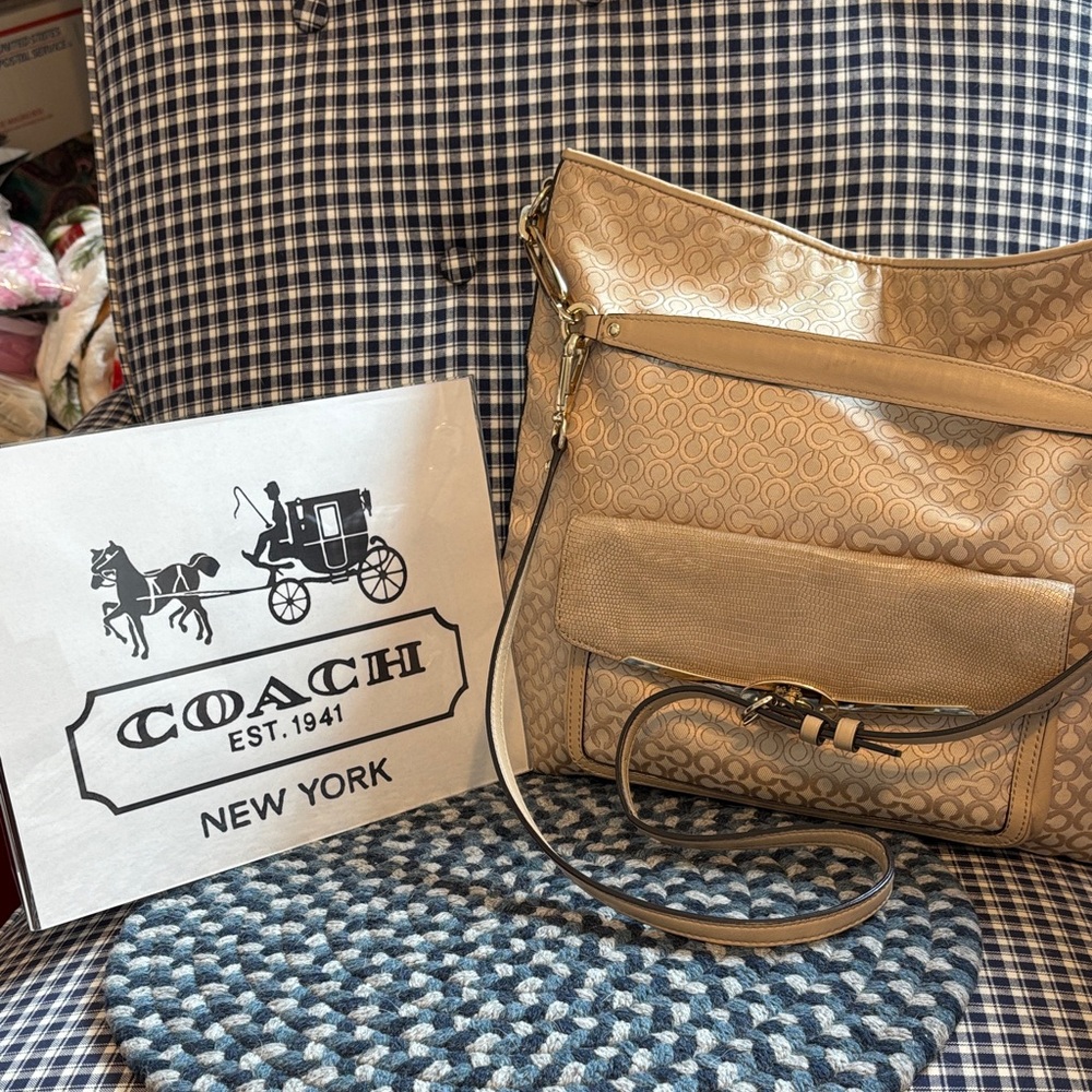 Coach Tan Signature Canvas Shoulder Bag - Picture 1 of 9